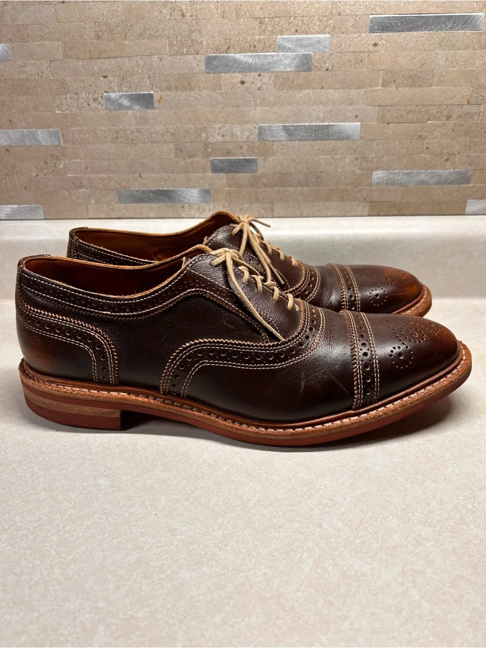 Allen Edmonds Strandmok Classic Men's Brown Wingtip Shoes 10.5
